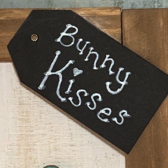 Precious Bunny Kisses Bunny Sign - Picture 7 of 9